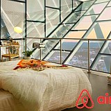 Airbnb | 50 αναβαθμίσεις υπηρεσιών για τους οικοδεσπότες - αποζημιώσεις, χρέωση κατοικιδίου, αυτόματη μετάφραση