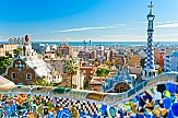 Πάνω από 1.000 παράνομα καταλύματα απέσυρε η Airbnb στη Βαρκελώνη