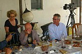 Πρέβεζα: Σε γυρίσματα για το BBC με ουζομεζέδες ο διάσημος βρετανός σεφ Rick Stein