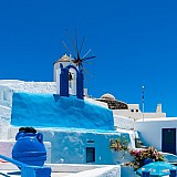 Ελληνικός τουρισμός 2023 | Καλύτερες επιδόσεις από το 2019 δείχνoυν τα πρώτα στοιχεία