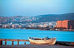 Άδειες για 2 πλωτές εξέδρες σε Κέρκυρα και Λευκάδα