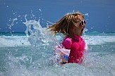 Έρευνα: Το 50% των γονέων στις ΗΠΑ αναφέρουν ότι τα παιδιά τους δεν ξέρουν κολύμπι