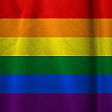 Έρευνα Booking.com για τους ΛΟΑΤΚΙ+ | Ο κλάδος των ταξιδιών πρέπει να δείξει τον δρόμο της συμπερίληψης