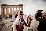 New York Times: Ανησυχία στον ελληνικό τουρισμό εν όψει των εκλογών