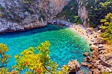 30 απίστευτες παραλίες που πρέπει οπωσδήποτε να επισκεφθείτε - οι 2 στην Ελλάδα