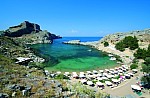 Άδειες για 2 νέα ξενοδοχεία σε Πειραιά και Χανιά
