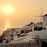 Οι Βρετανοί τουρίστες αποφάσισαν: Τα Ελληνικά νησιά είναι ο Ευρωπαϊκός προορισμός με το καλύτερο ηλιοβασίλεμα στις διακοπές