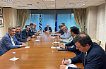 Από τη συνάντηση ΣΕΤΕ - Πρωθυπουργού: Από αριστερά οι κύριοι Β.Κικίλιας, Ι.Ρέτσος, Κ.Μητσοτάκης και Ι.Παράσχης.