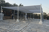 Σκίαστρα στην Ακρόπολη τις ημέρες του καύσωνα- δωρεάν νερά στους επισκέπτες