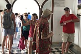 Ρόδος: Ζευγάρι Βέλγων τουριστών παρακίνησε 35 φίλους να επισκεφθούν το νησί