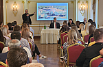 Ο κ.Νότης Μαρτάκης στην παρουσίαση της στρατηγικής τουριστικού μάρκετινγκ της Τήνου