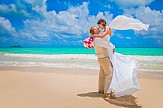Γαμήλιος τουρισμός: Η Ελλάδα πρώτη στις ταξιδιωτικές προτιμήσεις των ζευγαριών στη Βρετανία