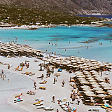 To προφίλ των τουριστών στη Δυτική Κρήτη το 2022 - Ρεκόρ αεροπορικών αφίξεων σε Χανιά και Hράκλειο