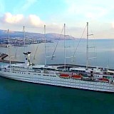 Το μεγαλύτερο ιστιοφόρο στον κόσμο στο λιμάνι της Χίου
