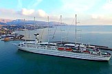 Το μεγαλύτερο ιστιοφόρο στον κόσμο στο λιμάνι της Χίου